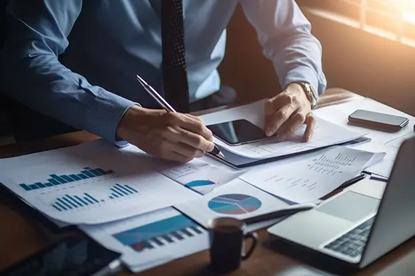 联想电脑为什么那么贵