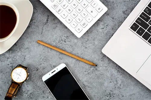 为什么电脑小写打出中文